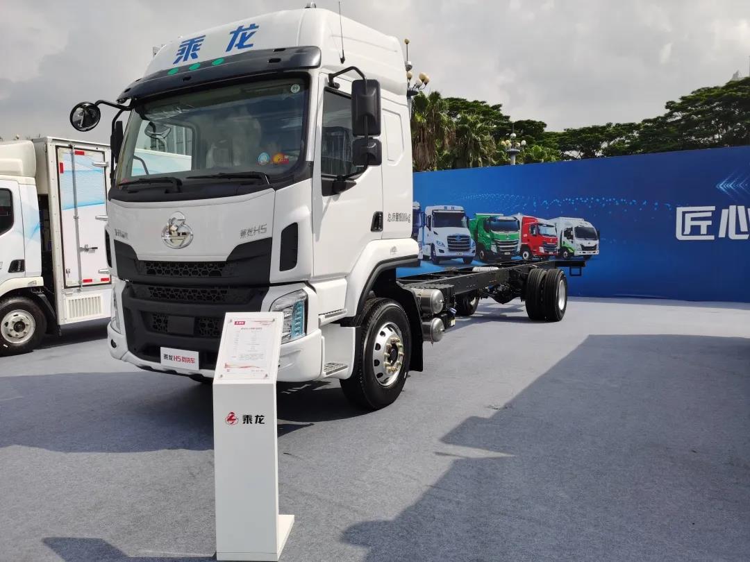 乘龙携明星产品亮相第十届东盟(柳州)汽博会! - 第3张