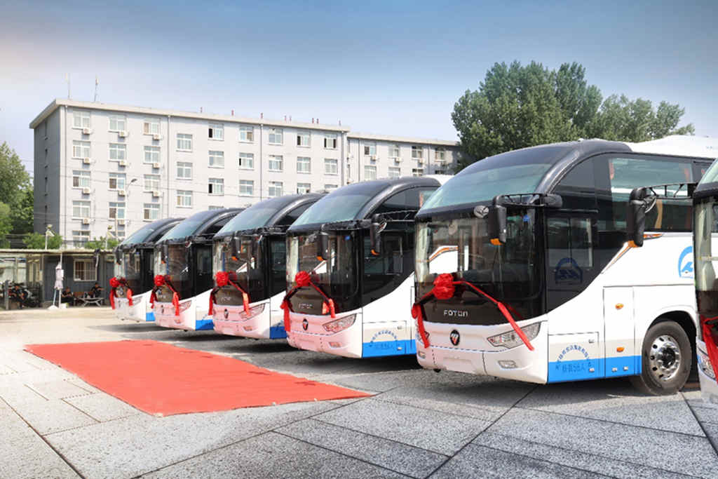 批量福田欧辉BJ6132成功交付菏泽陆尊客运服务有限公司 - 第1张